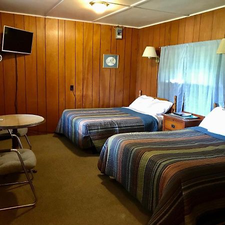 Chamber Lane Motel ラウンドレイク エクステリア 写真