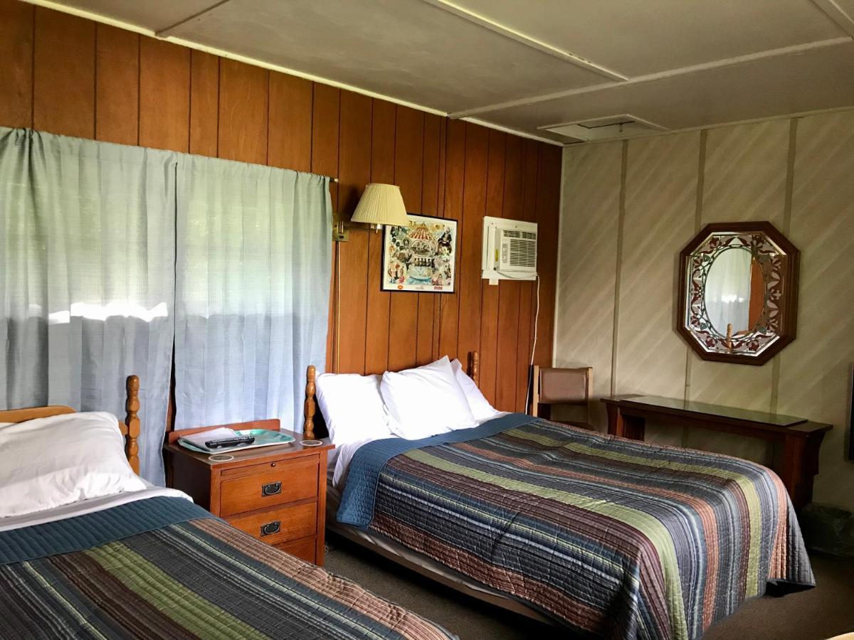 Chamber Lane Motel ラウンドレイク エクステリア 写真