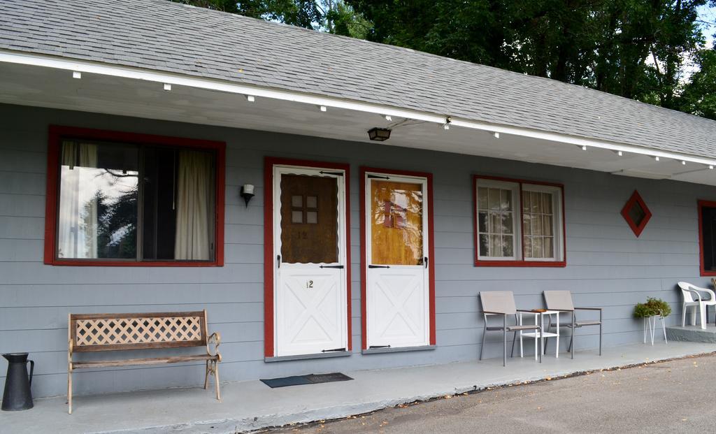 Chamber Lane Motel ラウンドレイク エクステリア 写真