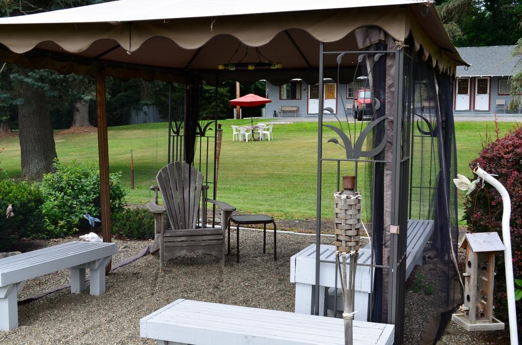 Chamber Lane Motel ラウンドレイク エクステリア 写真