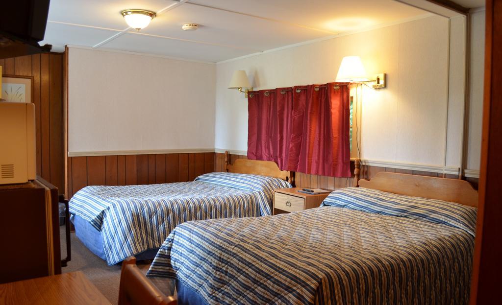 Chamber Lane Motel ラウンドレイク 部屋 写真