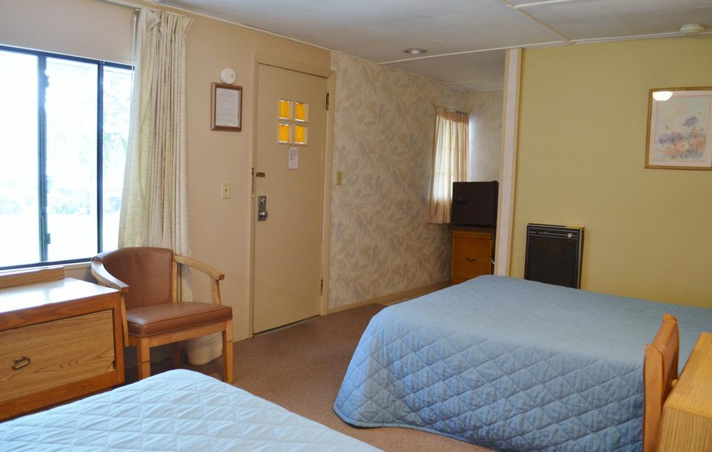 Chamber Lane Motel ラウンドレイク 部屋 写真