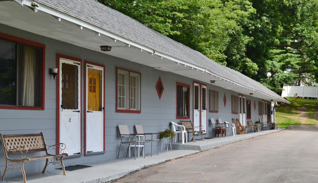 Chamber Lane Motel ラウンドレイク エクステリア 写真
