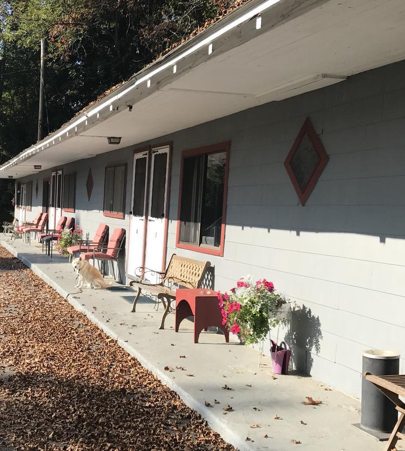 Chamber Lane Motel ラウンドレイク エクステリア 写真